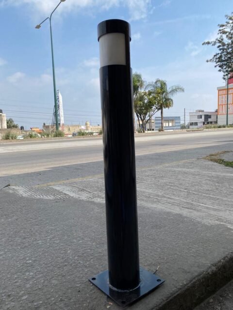 Rosmi Bolardo metálico luminoso N4 - Rosmi Xalapa fabricantes de alumbrado ...